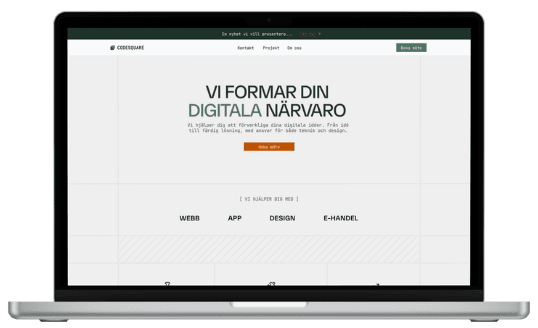Webbplats för Codesquare i MacBook display